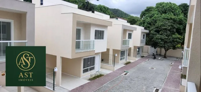 AST IMÓVEIS VENDE Casa com 3 quartos sendo 1 suíte e 1 vaga de garagem, 113 m² por R$ 688.