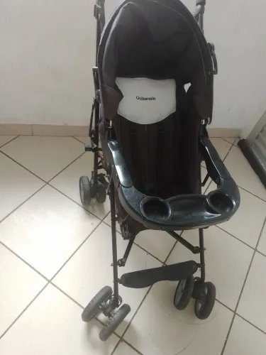 Vende-se carrinho de bebê 