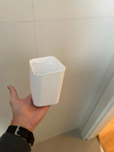 Kit banheiro: dispenser de sabonete + porta-escova