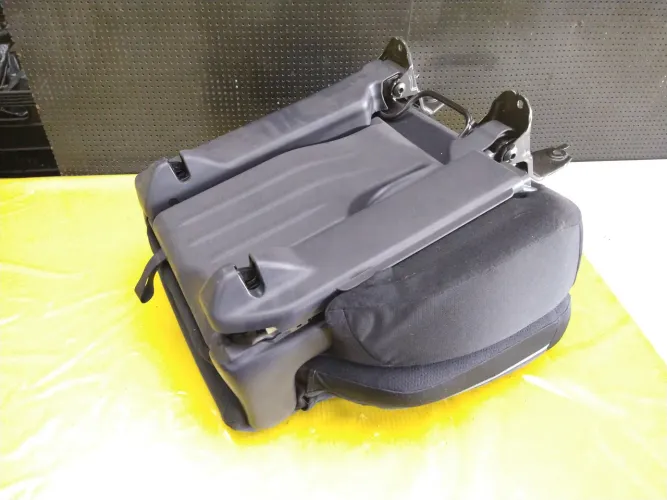 Banco Traseiro L Direito Honda Crv Lx 2008 A 2011 - Leia Pre Preto