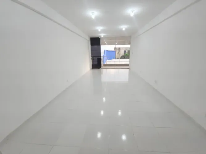 LOCAÇÃO - LOJA 13- AV. SÃO LUIS REI DE FRANÇA - TURU