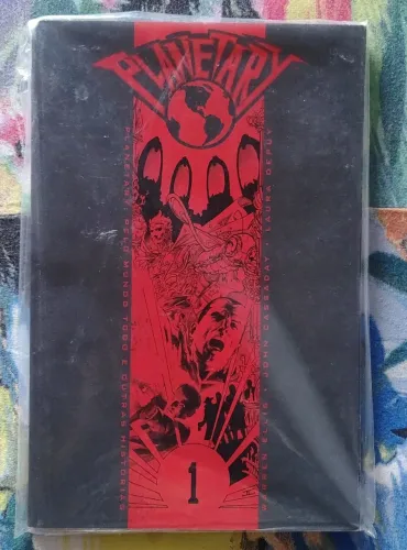 Planetary 4 vols + 3 crossover - capa cartão