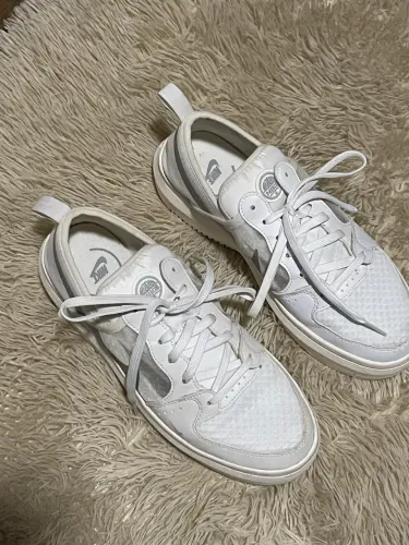 Tênis Nike feminino 