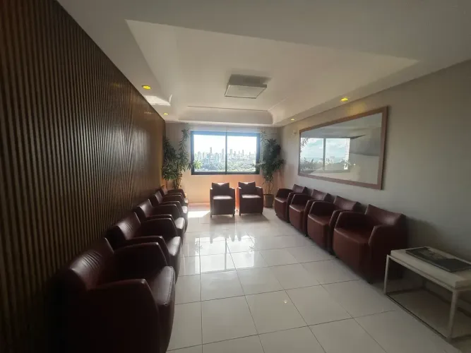 Salas Comerciais | Centro Médico Fernando Filgueiras | Garibaldi | 162 m²