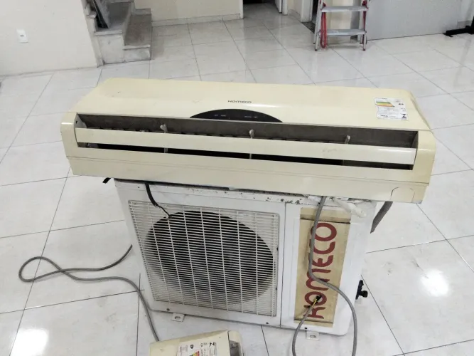 Ar condicionado 24.000 BTUs r22