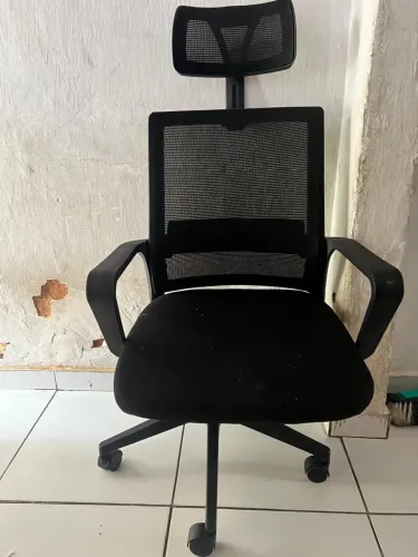 Cadeira office em malha
