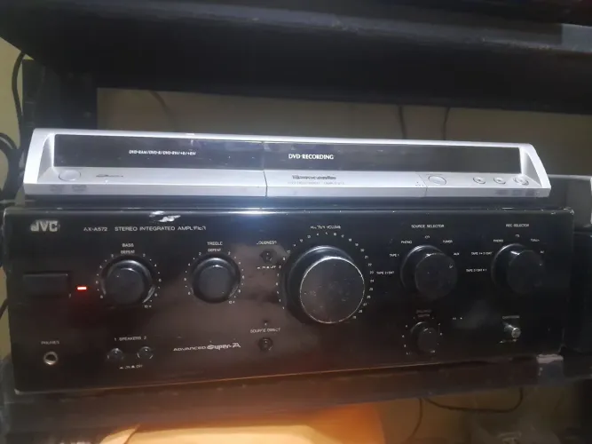 Amplificador JVC AX-A572 