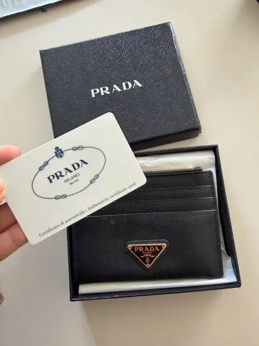 Porta-cartões Prada Saffiano preto com caixa e certificado
