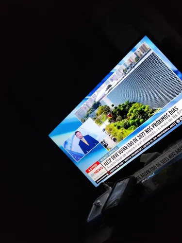 Vendo tv , tela quebrada