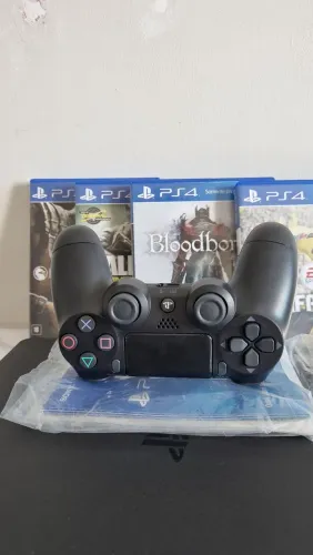 Ps4 Slim 1TB SEMINOVO com 3 Jogos e 1 Controle