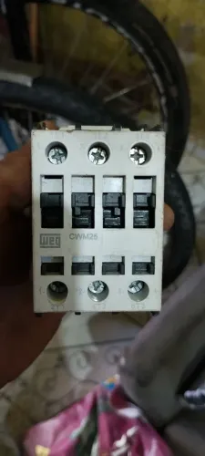 Disjuntor profissional industrial. Novo