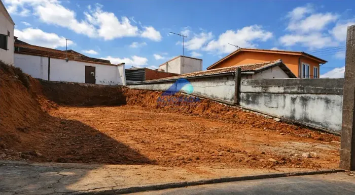 Terreno à venda, Jardim Portugal, São José dos Campos, SP