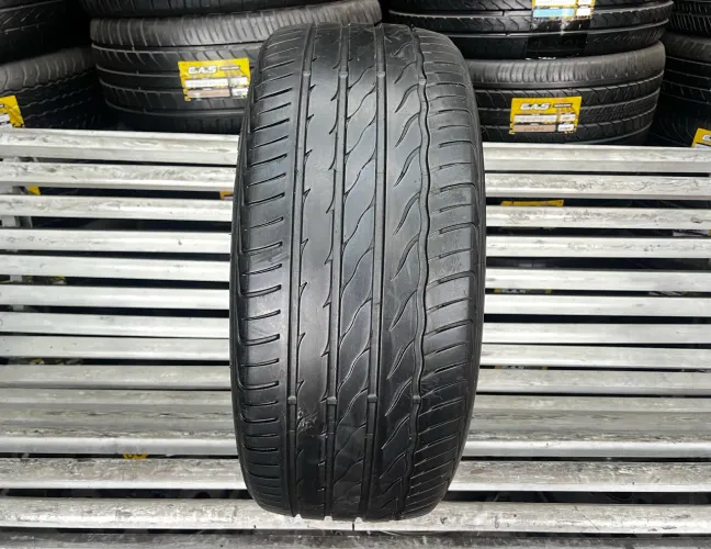 Pneu 225/50/18 Farroad FRD 26 / Pneu 225/50R18