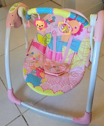 CADEIRA DE DESCANSO BEBÊ COM BALANÇO E MÚSICA MASTELA ROSA NOVA