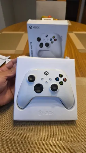 Controle xbox 360 original novo com nota fiscal