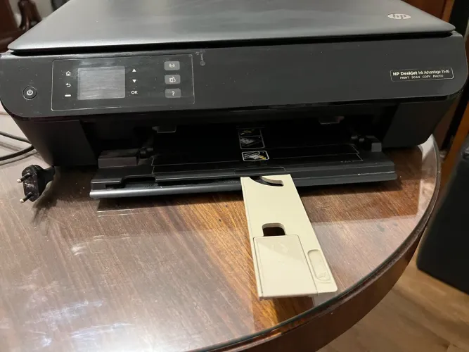 Impressora HP DeskJet 3540 imprime, copia e digitaliza