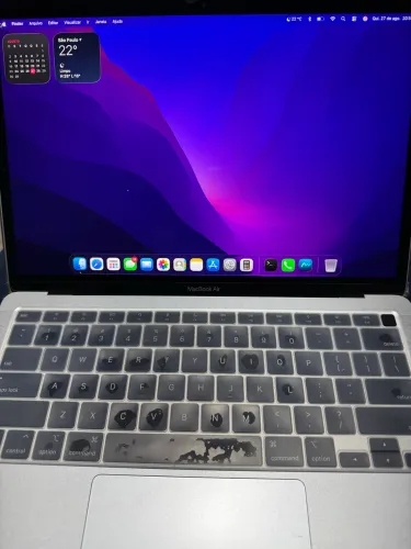 Mackbook M1