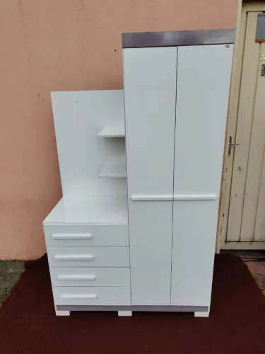 Cômoda