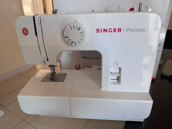 Máquina Singer - Promise 1408