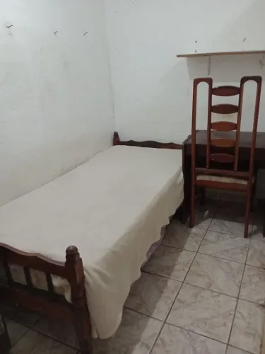 Saude- Vila Moraes. Quarto individual para rapazes