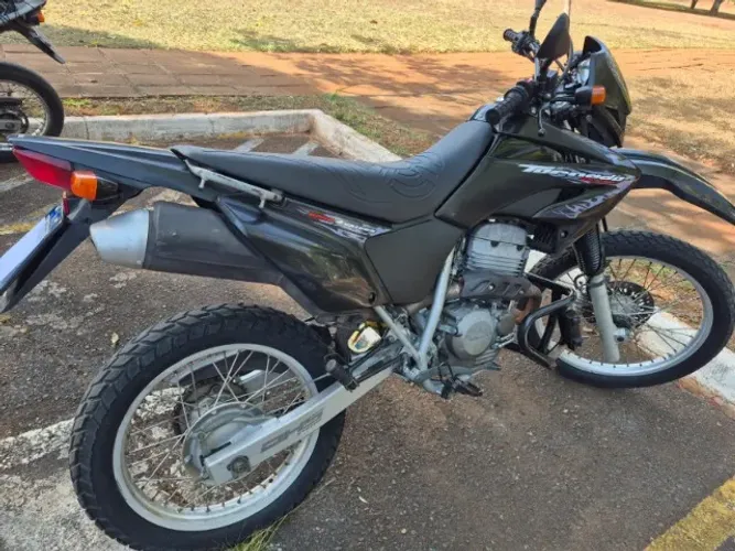 HONDA XR 250 TORNADO PRETA 2006/2006 RELÍQUIA 31.000 KM