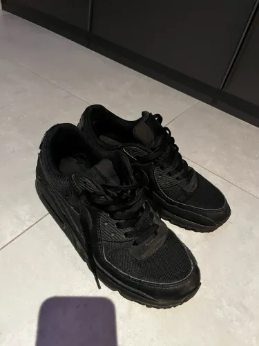 Nike Air Max 90 Triple Black original, tamanho 41 BR.