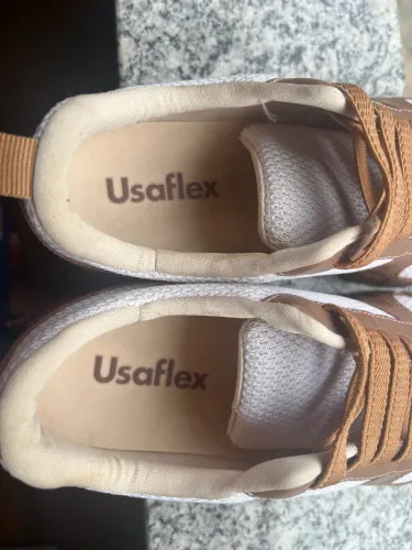 Vendo lindo tênis Usaflex usado apenas uma vez! Tamanho 35.