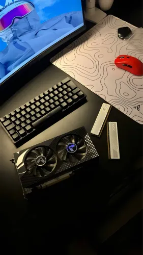 Vende-se placa de vídeo e memória RAM
