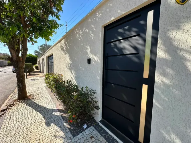 CASA ÚNICA NO TERRENO | ALTO PADRÃO | SETOR GOIÂNIA 2   Rua Maçaranduba | Setor Goiânia 2