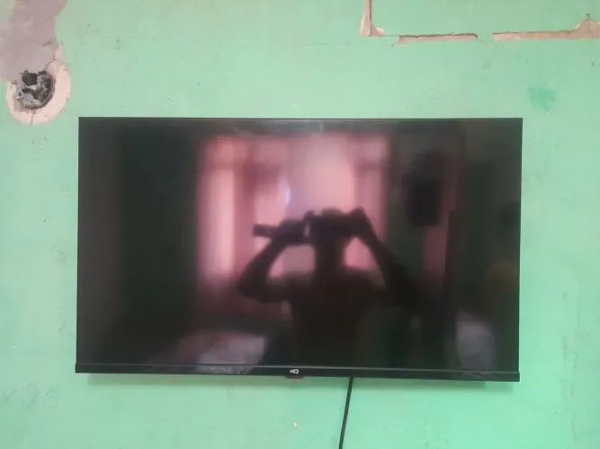 Vendo Tv 32 Polegadas, em perfeito estado. (Retirada no local)