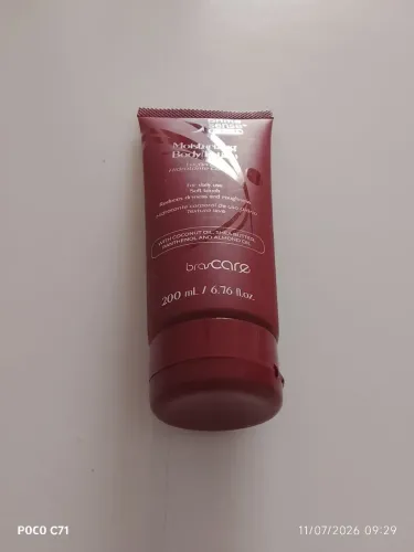Moisturizing body lotion 