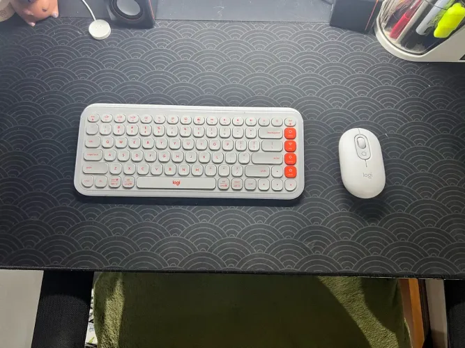 Teclado e mouse Logitech POP Icon Combo original