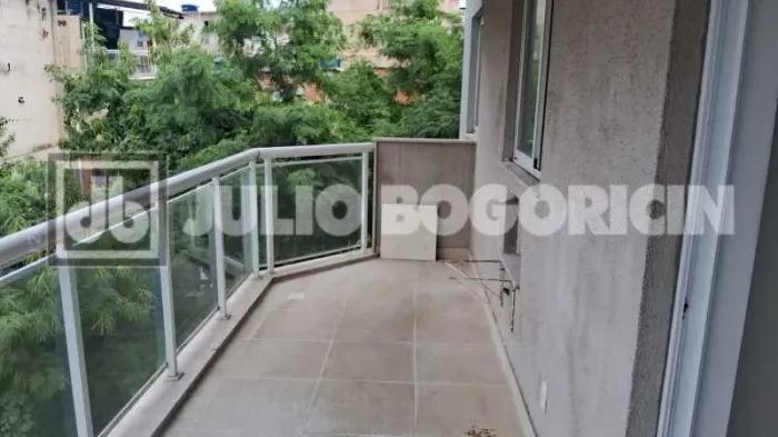Recreio infra estrutura próximo a praia posto 10