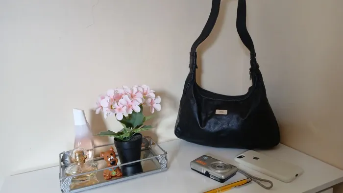 BOLSA BAGUETE COURO
