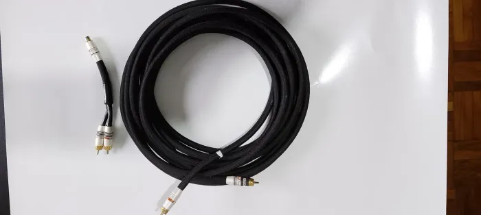 Cabo subwoofer Monster Cable Hi end 8 metros