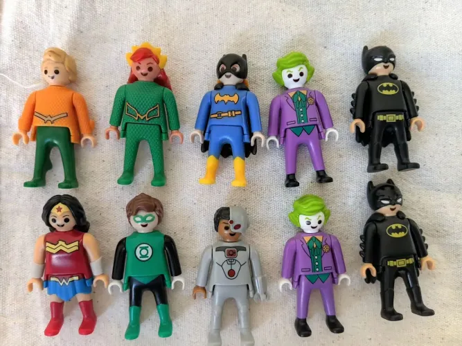 Heróis DC Playmobil Kinder Ovo