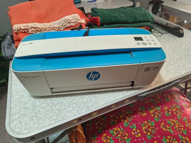 HP DeskJet Ink Advantage 3776