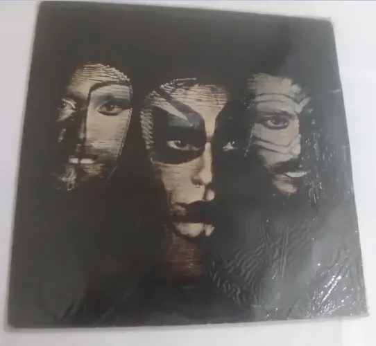 Discos Vinil Secos e Molhados , Golpe de Estado e Album duplo Hair