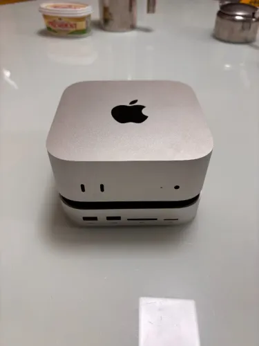 Mac Mini M4, 16GB RAM, 256GB SSD + Dock Station Slot Ssd Mvme M2