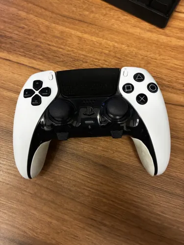 Dualsense edge + base de carregamento oficial Sony