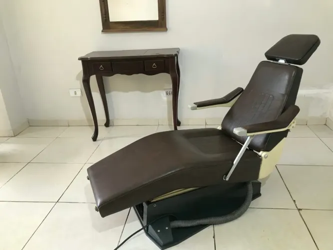 Cadeira de barbearia tatuador