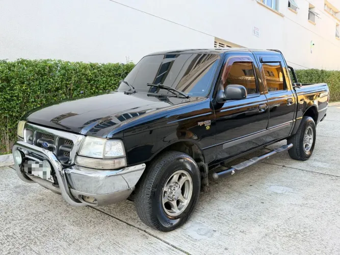 Ford Ranger XLT 2.8 8V 135cv 4X4 CD TB Diesel 2004