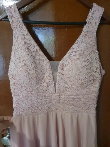 Vestido de Festa/ Madrinha/ Formatura _ 46/48 na cor Rosê