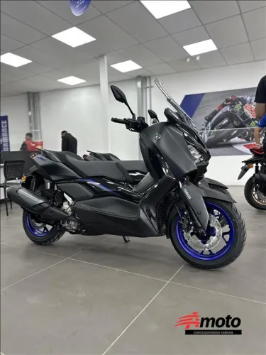 YAMAHA XMAX 300 CONNECTED ABS