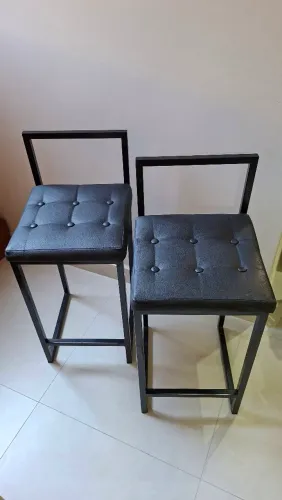 2 banquetas estilo industrial