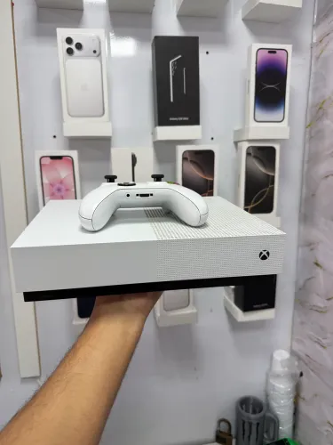 XBOX ONE S BRANCO ? 512 GB 