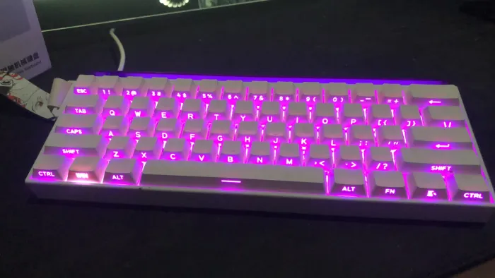 TECLADO MAGNÉTICO 60%