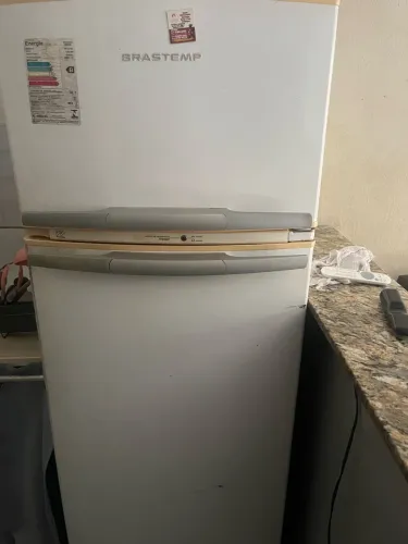 Geladeira Brastemp 350lt