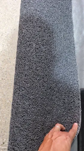 Tapetes em capacho pra carro elétrico