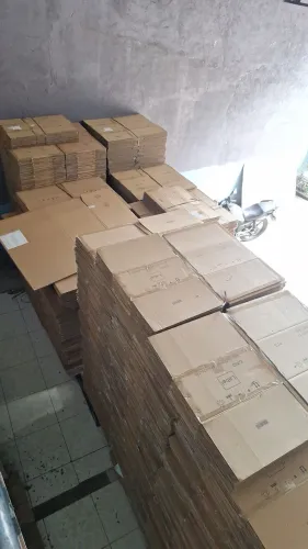 Caixas de papelão 